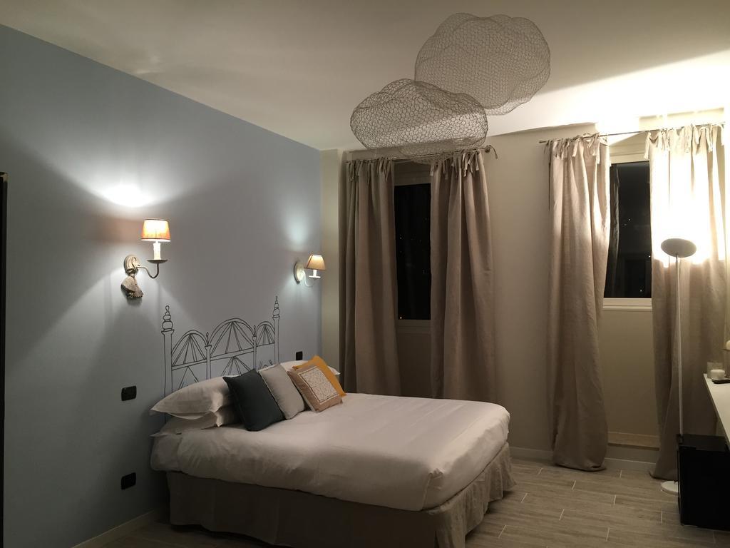 So&Leo Guest House Genoa Phòng bức ảnh