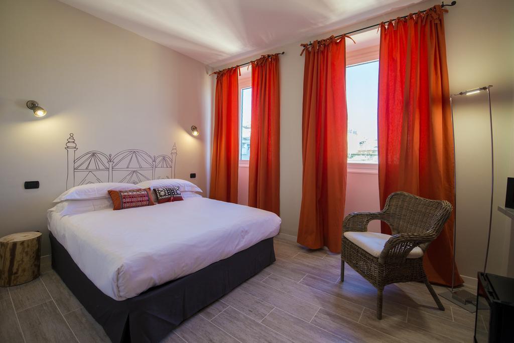 So&Leo Guest House Genoa Phòng bức ảnh