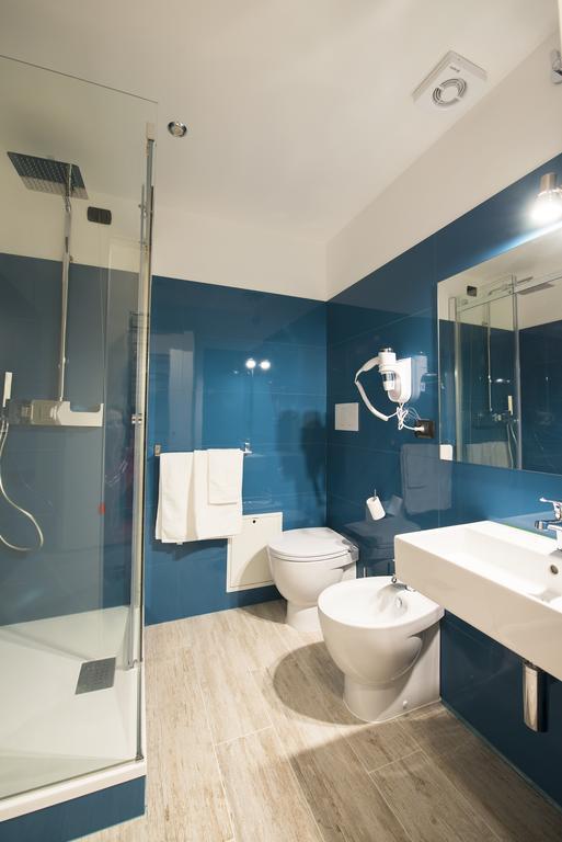 So&Leo Guest House Genoa Phòng bức ảnh